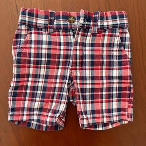 Carters EUC shorts in 2T